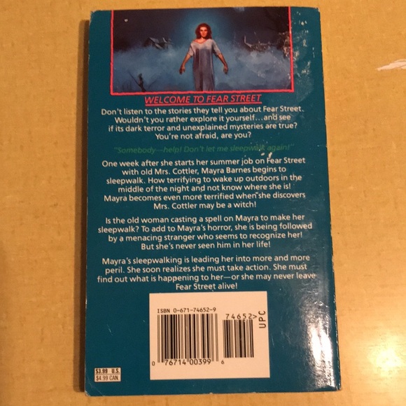 Fear Street Book- The Sleepwalker By R.L. Stine - Picture 2 of 2